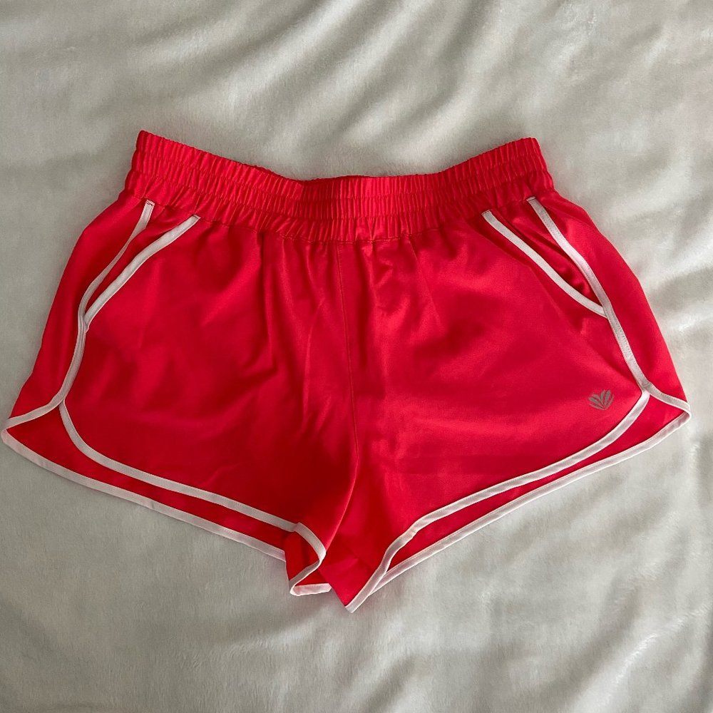 BRAND NEW FOREVER 21 ATHLETIC SHORTS